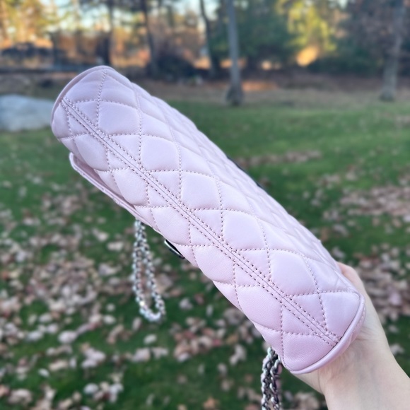 Clearance! New without Tag Michael Kors Chain Crossbody Purse in Pink/Silver - Picture 4 of 9